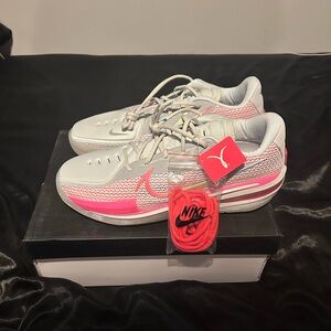 Nike Gt cut 1 Kay Yow Size 13